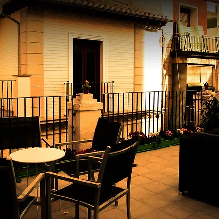 Oh! My Hostel