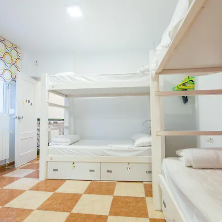 Oh! My Hostel *