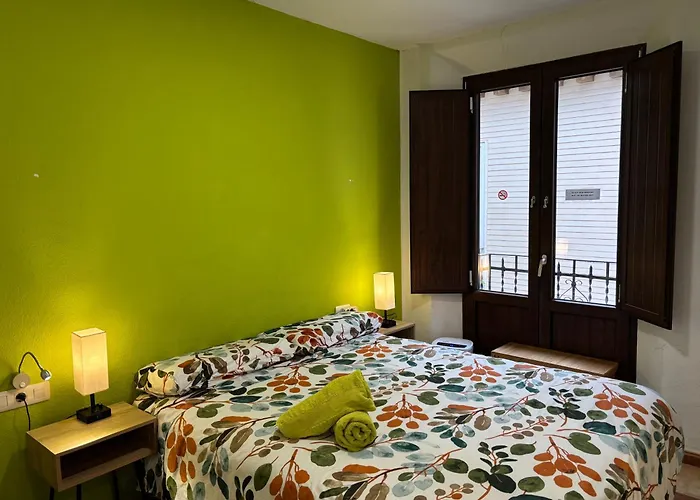 Hostel Oh! My *